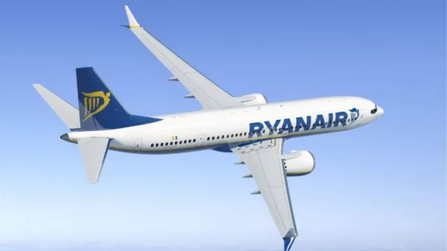 Ryanair gana un juicio contra Booking.com en EEUU (por "fraude y abuso informático")