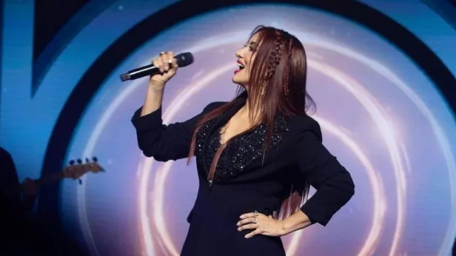 Myriam Hernández deslumbra en EEUU con su "Invencible World Tour" (¿ha nacido una nueva categoría de shows boutiques anglolatinos?)